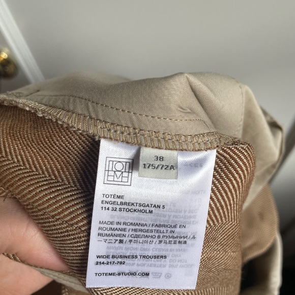 Elegant Tan Wide-Leg Trousers - Picture 3 of 3